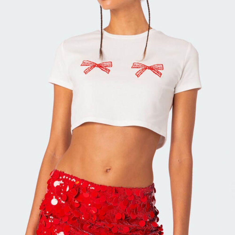 NWT Edikted Cropped Tshirt
